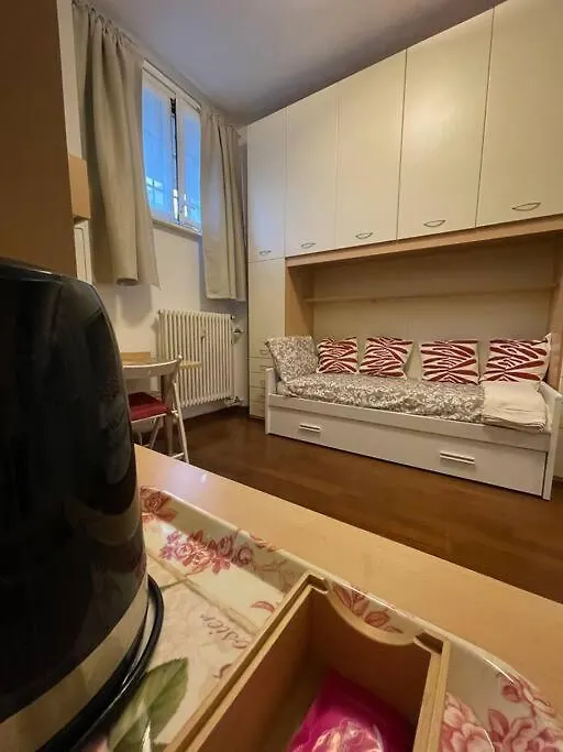 Ferienwohnung Trebbia Tavrvs Real Estate Mailand 0*,